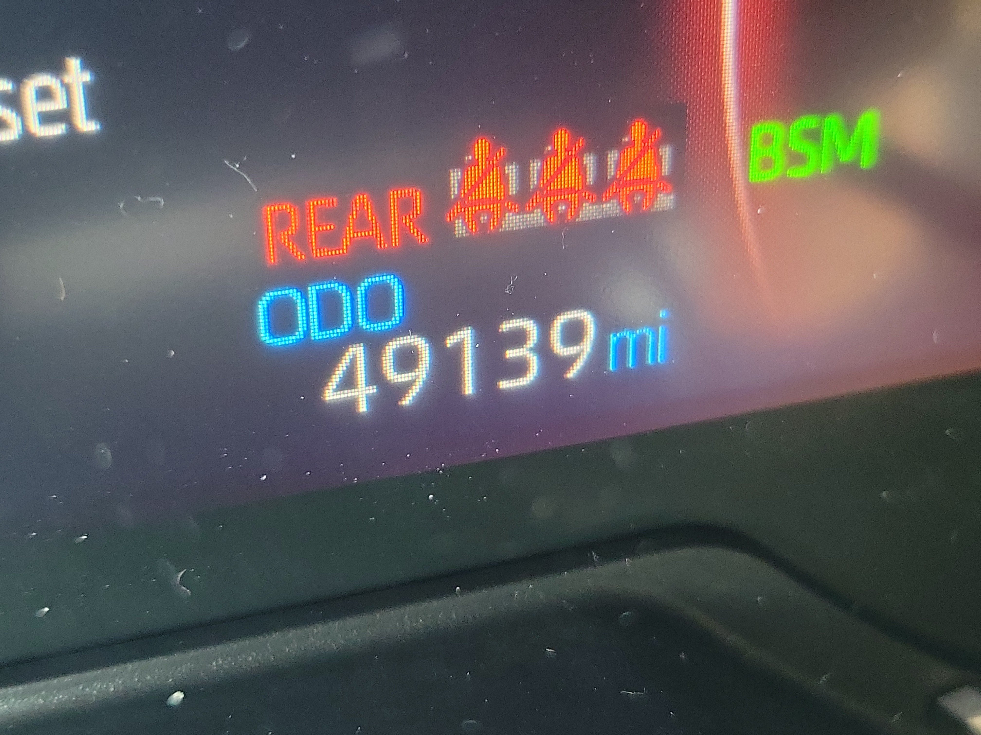 Used 2024 Toyota RAV4 XLE FWD image 26