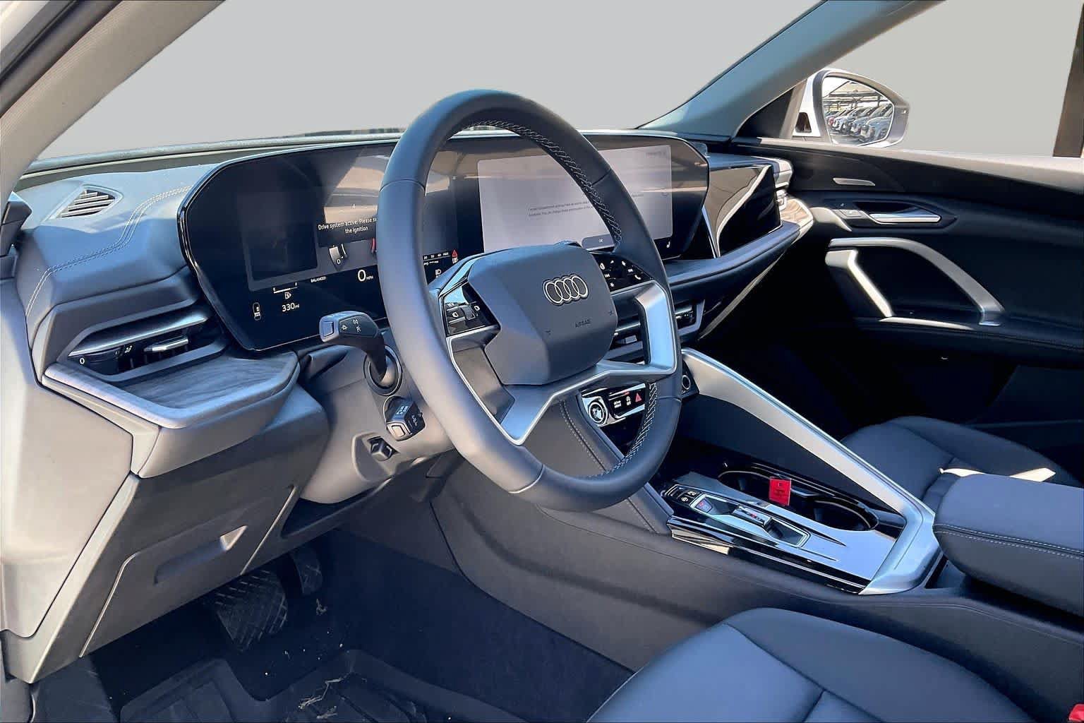 Used 2026 Audi Q5 Premium w/ Premium Plus AWD/4WD image 17