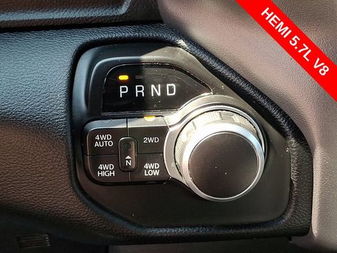 Used 2022 RAM 1500 Big Horn AWD/4WD image 14