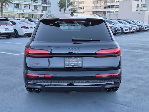 New 2026 Audi SQ7 Premium Plus image 5