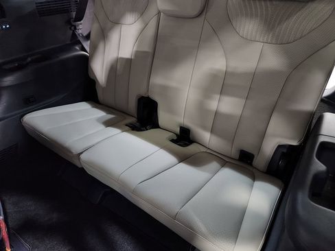 Used 2025 Hyundai Palisade Calligraphy FWD image 52