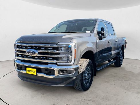 Used 2025 Ford F350 Lariat w/ FX4 Off-Road Package AWD/4WD image 1