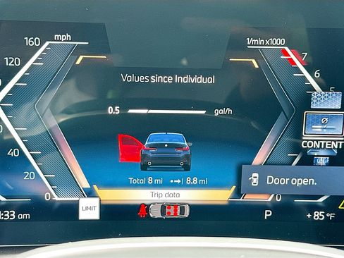 New 2026 BMW 330i Sedan w/ Convenience Package image 9