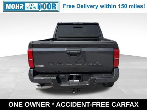 Used 2024 Toyota Tacoma TRD Sport w/ TRD Sport Upgrade Package AWD/4WD image 4