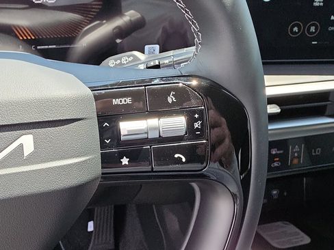 New 2026 Kia Sorento EX FWD image 31