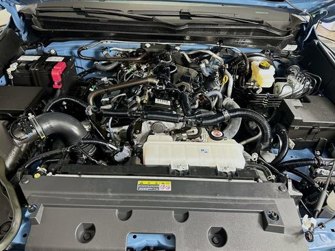 Certified 2026 Toyota Tacoma SR5 AWD/4WD image 28