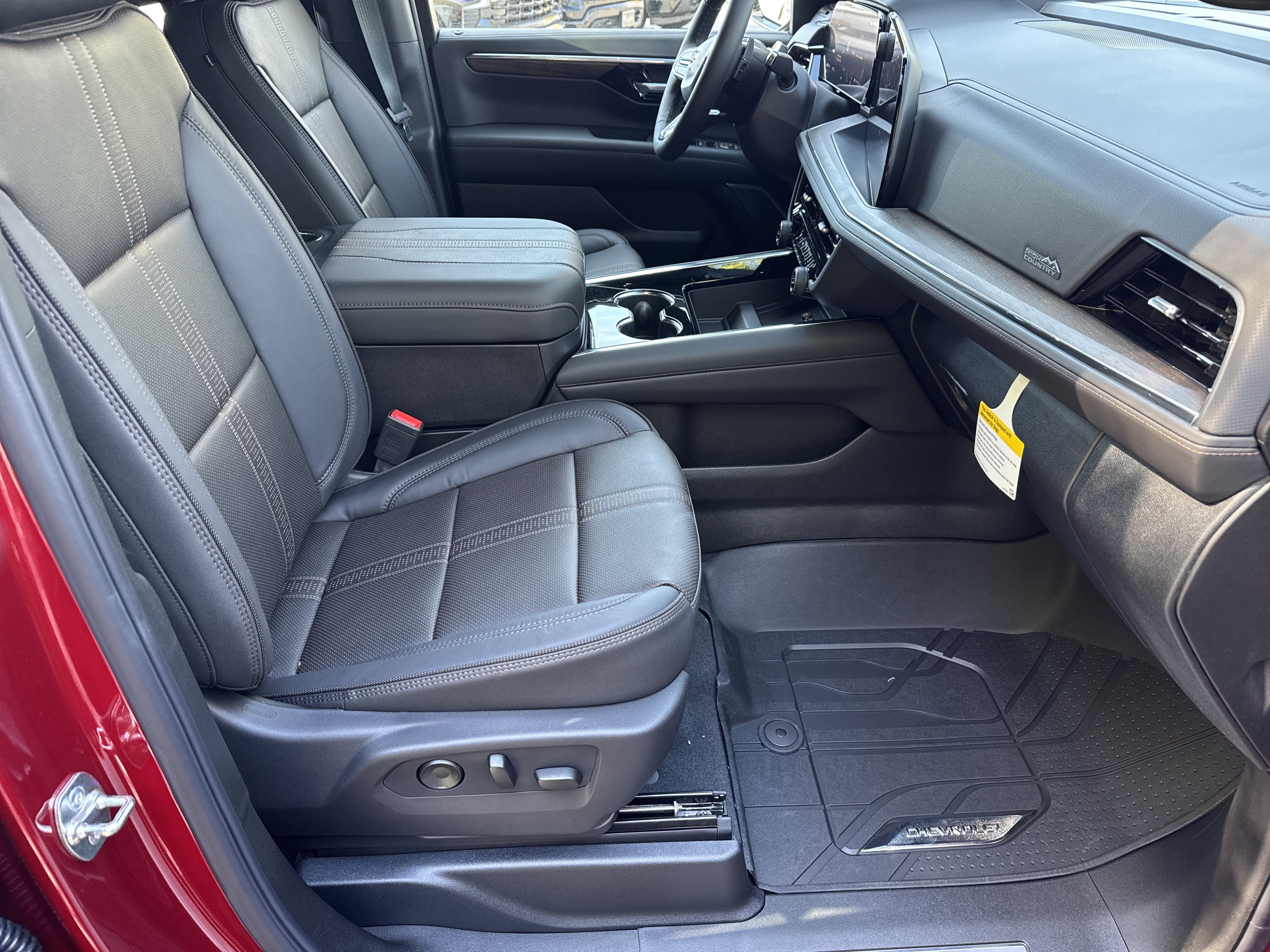 New 2027 Chevrolet Tahoe High Country AWD/4WD image 13