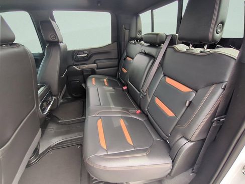 Used 2022 GMC Sierra 1500 AT4 w/ AT4 Premium Package image 13