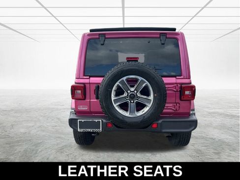 Certified 2022 Jeep Wrangler Unlimited Sahara w/ LED Lighting Group AWD/4WD image 6