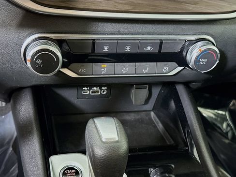 Certified 2024 Nissan Altima 2.5 SV FWD image 8