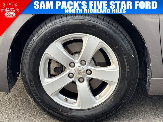 Used 2012 Toyota Sienna LE FWD image 19