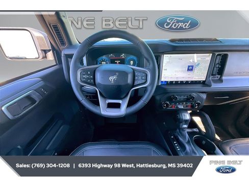 New 2026 Ford Bronco Badlands AWD/4WD image 5