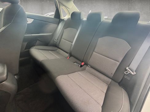 Used 2024 Kia Forte LXS image 27