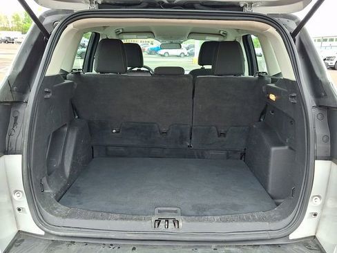 Used 2017 Ford Escape S FWD image 28