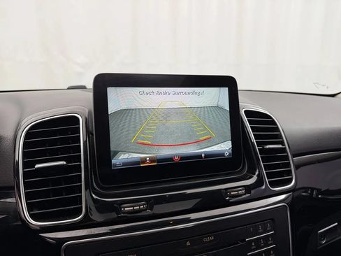 Used 2016 Mercedes-Benz GLE 350 image 18