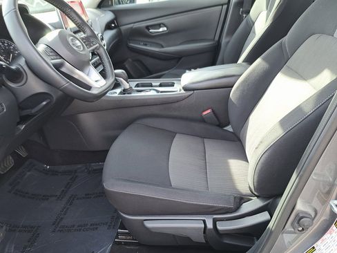 Used 2022 Nissan Sentra SV image 27