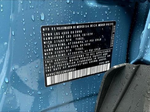 New 2025 Volkswagen Taos SE image 14