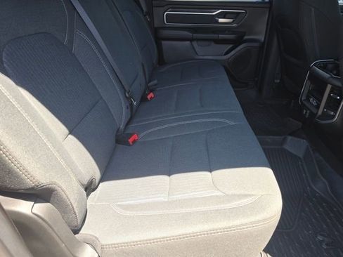 Used 2021 RAM 1500 Big Horn AWD/4WD image 38