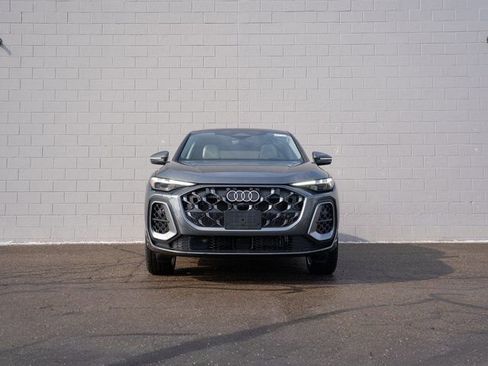 New 2025 Audi Q5 Premium Plus image 2