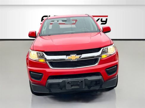 Used 2015 Chevrolet Colorado LT image 2