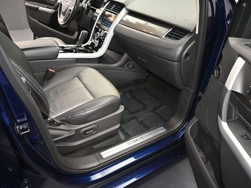 Used 2011 Ford Edge Sport w/ Driver Entry Pkg image 14