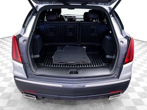 New 2026 Cadillac XT5 Luxury w/ LPO, Floor Liner Package AWD/4WD image 30