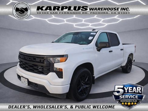 Used 2022 Chevrolet Silverado 1500 Custom image 1