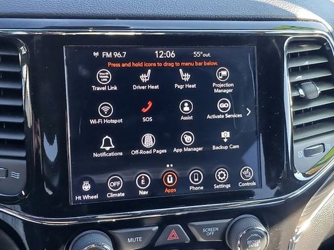 Used 2021 Jeep Grand Cherokee Limited image 35