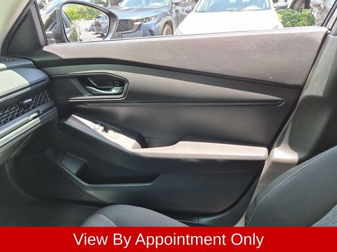 Used 2025 Honda Accord LX image 32