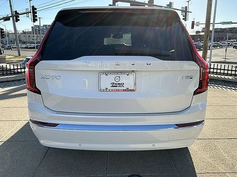 New 2026 Volvo XC90 T8 Plus w/ Protection Package Premier image 9