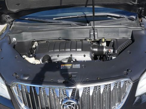 Used 2016 Buick Enclave Leather image 17