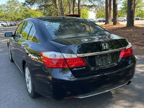 Used 2015 Honda Accord EX-L image 9