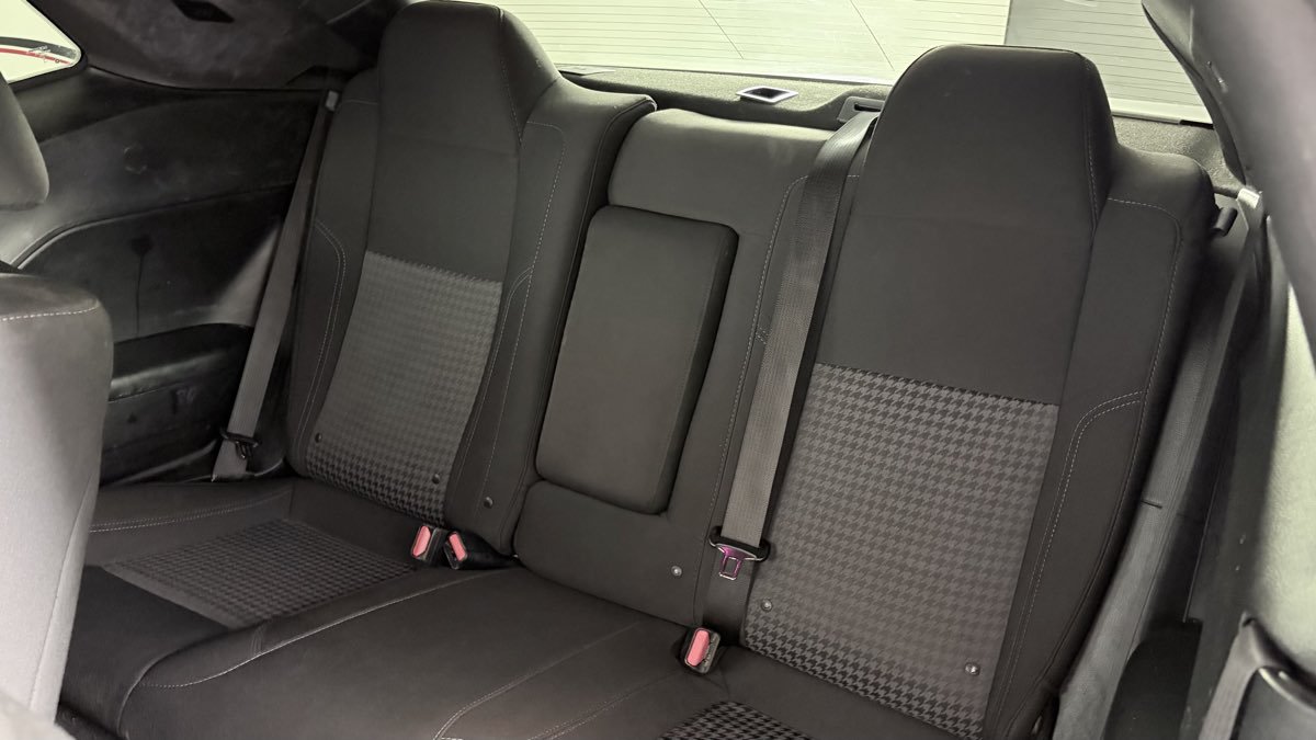 Used 2022 Dodge Challenger SXT RWD image 15