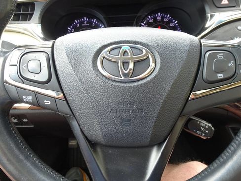 Used 2013 Toyota Avalon Limited FWD image 22