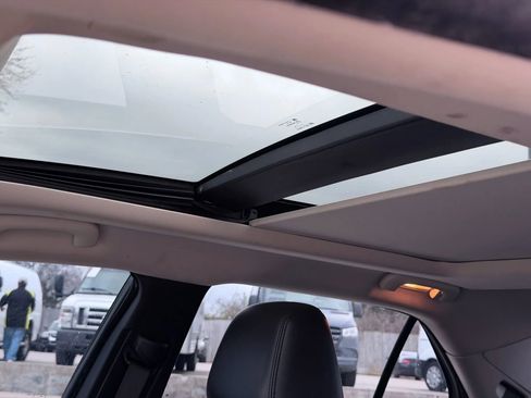 Used 2021 Chrysler 300 Touring L w/ Popular Equipment Group image 30