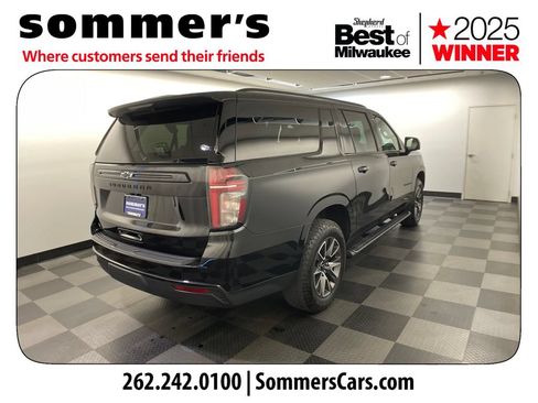 Used 2023 Chevrolet Suburban Z71 w/ Luxury Package AWD/4WD image 5