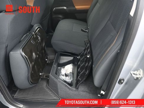 Used 2019 Toyota Tacoma SR5 image 23