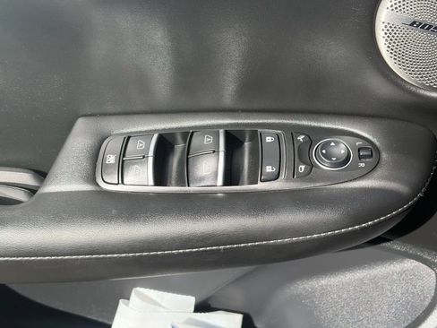 Used 2022 INFINITI QX50 Sensory image 18