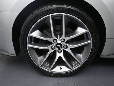 Used 2015 Ford Mustang GT Premium w/ Equipment Group 401A RWD image 41