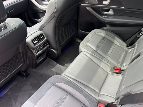 New 2026 Mercedes-Benz GLS 63 AMG 4MATIC image 11