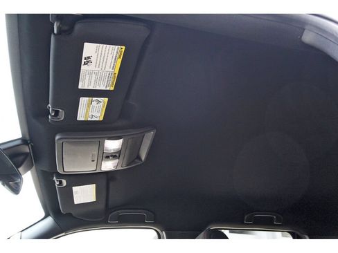 Used 2025 Nissan Frontier PRO-4X w/ Pro Convenience Package AWD/4WD image 29