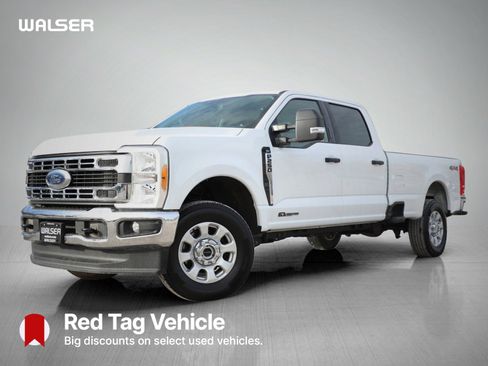 Used 2023 Ford F250 XLT image 1