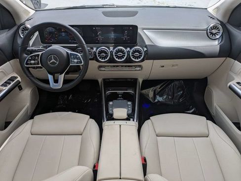 Used 2021 Mercedes-Benz GLA 250 image 16