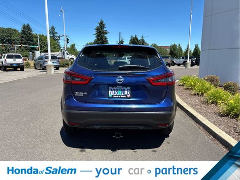 Used 2020 Nissan Rogue Sport S FWD image 5