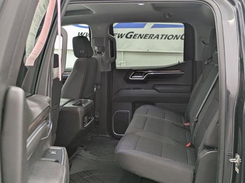 Used 2023 Chevrolet Silverado 1500 RST w/ Protection Package AWD/4WD image 16
