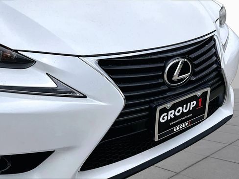 Used 2014 Lexus IS 250 w/ Navigation Package RWD image 27