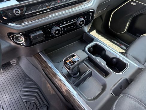 Used 2024 Chevrolet Silverado 1500 LT Trail Boss w/ Convenience Package II image 22