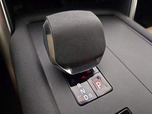 Used 2023 Land Rover Discovery S R-Dynamic AWD/4WD image 15