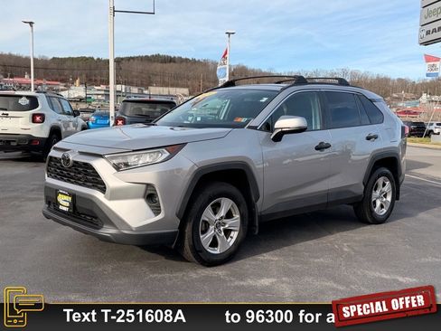 Used 2020 Toyota RAV4 XLE image 10