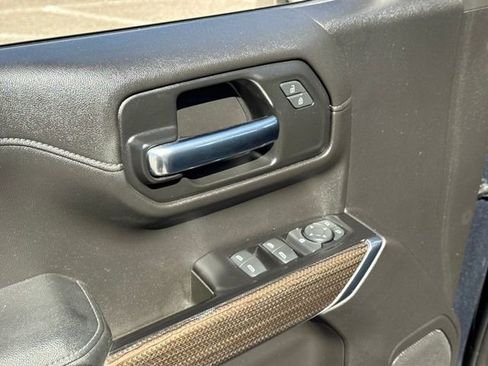 Used 2019 Chevrolet Silverado 1500 RST w/ All-Star Edition image 9